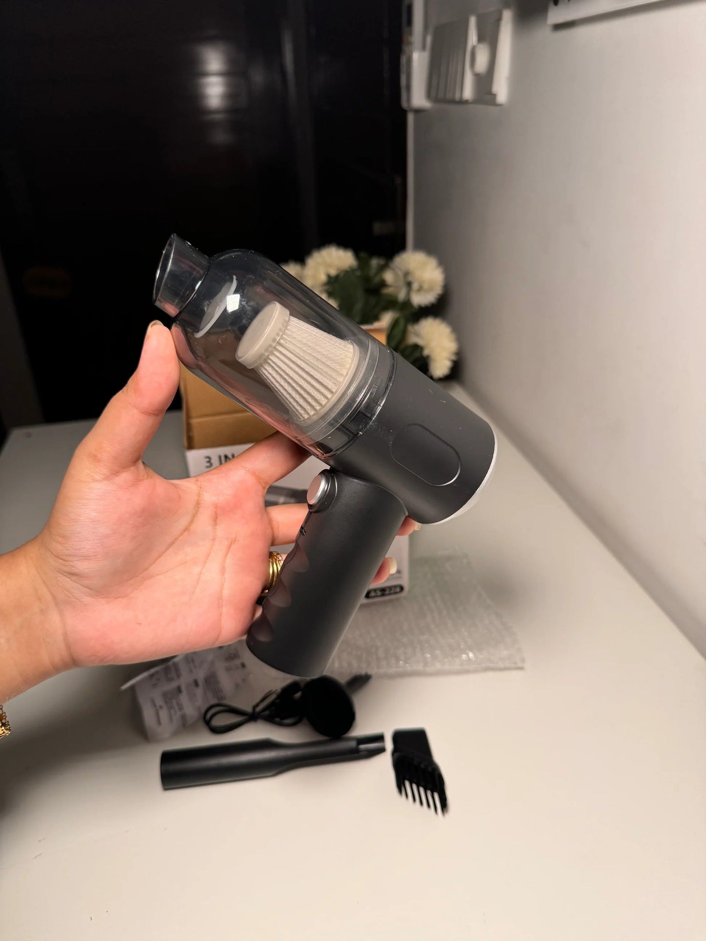 3 IN 1 VACUUM CLEANER MINI PORTABLE FOR HOME AND CAR - AuraVibezs.store