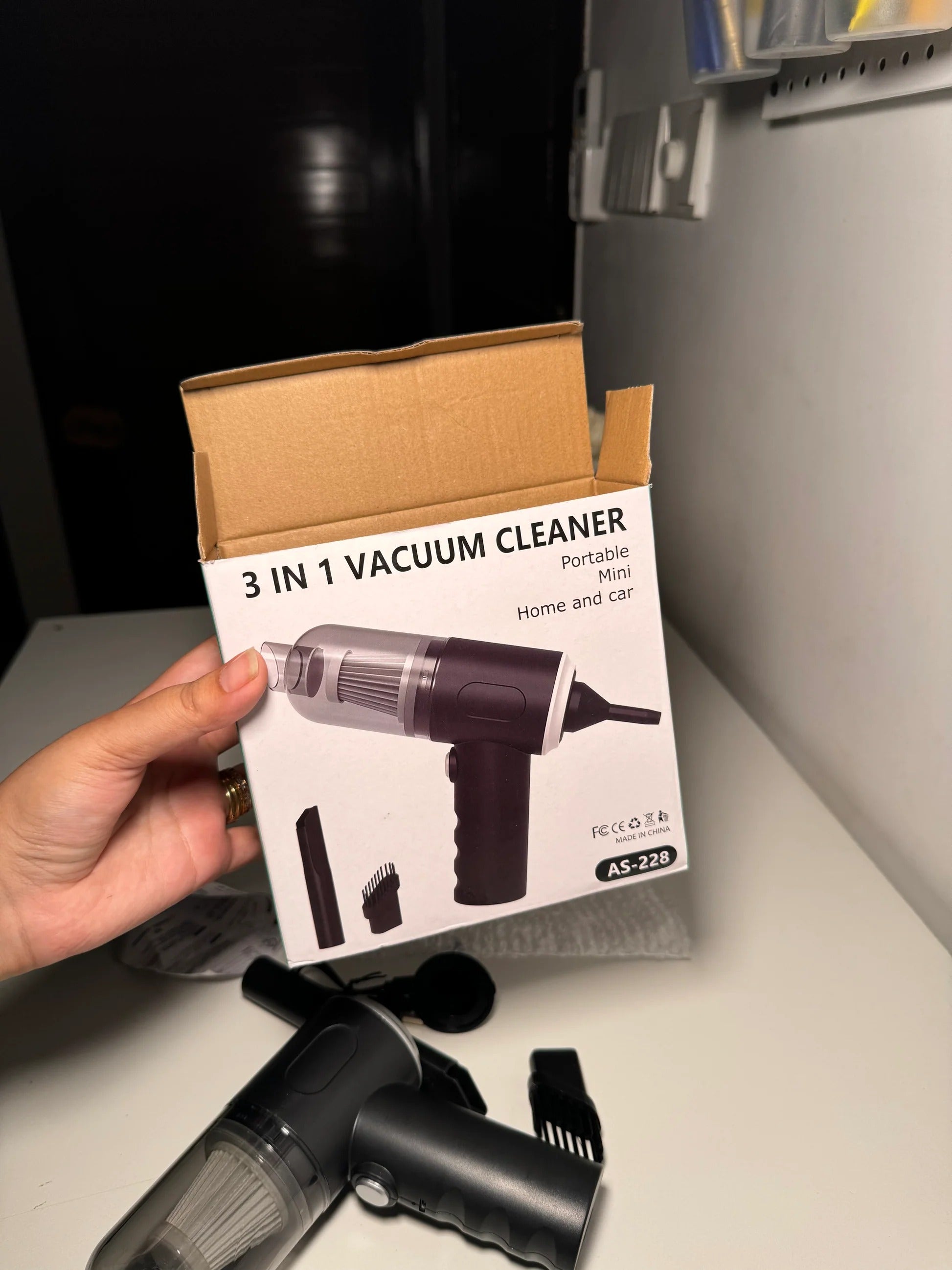3 IN 1 VACUUM CLEANER MINI PORTABLE FOR HOME AND CAR - AuraVibezs.store